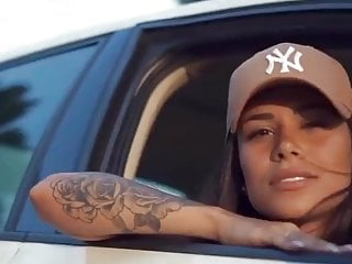 Anamosconi Cadela Tesuda