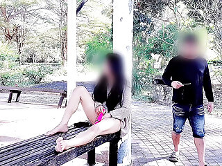 Take A Video Of Fucking A Beautiful Girl In A Park