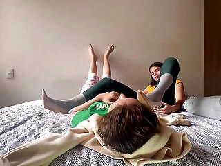 Lesbian Play Time