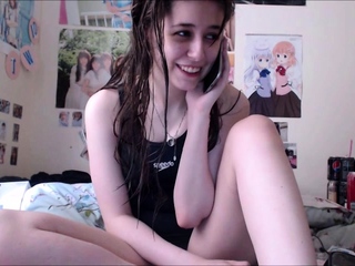 Amateur Webcam Teen Masturbates And Teases