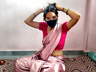 Indian Desi Bhabhi Fucked In Saree