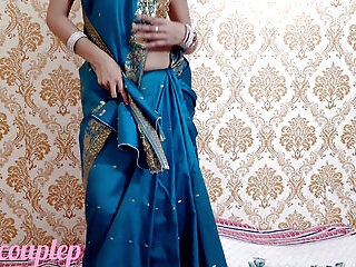 Indian Hot Beautiful Bhabhi Saree Romance And Fucking