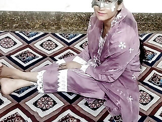 Abbu Jaan Ne Meri Tight Jawani Dekh Kar Jabar Dasti Pakad Ke Pel Diya