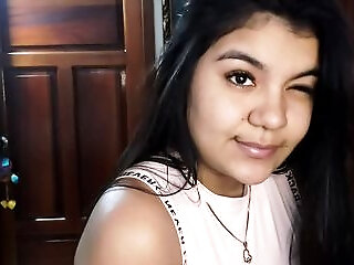 Modelando El Triquini Sexy
