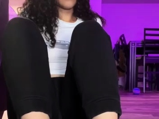 Amateur Hottie Solo Masturbation