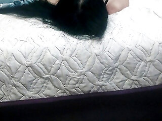 Wife Spreads Her Legs For Rough Sex