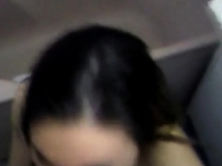 Elle Se Prend Une Faciale