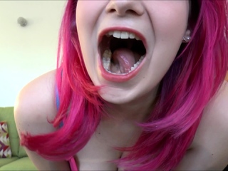 Amateur Redhead Masturbates Then Gives A Blowjob