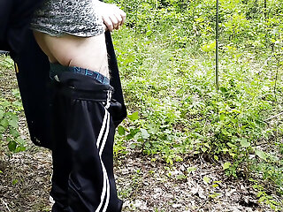 Neighbor Sucks My Dick In A Park And Swallows Hot Cum