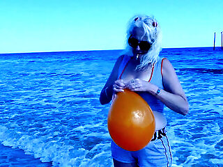 Carolina Beach Blow To Pop