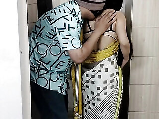 Step Sister Ko Nanga Kar Jabar Dasti Pakad Ke Pel Diya