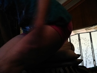 Three Milfs And Guy In Foot Fetish Orgy