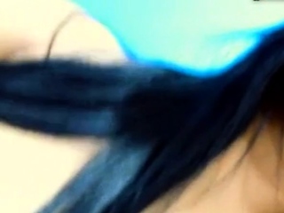 Preg Nips Being Squeezed And Milked On Cam