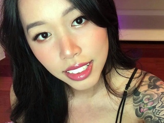 Amateur Webcam Slut Shows Tit On Cam