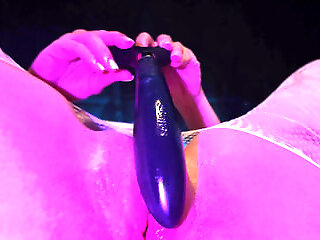 Horny Lust - Play & Piss