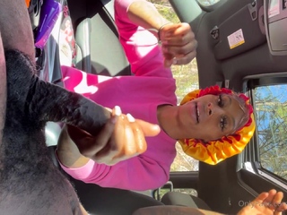 Blonde Amateur Finger Fucked Outdoors In Public