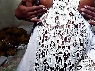 Matured Woman  Giving  Her Pussy Sweet Massageyou Can't Definitely Resist This African Black Woman's Boobs