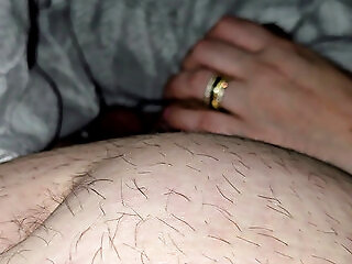 Step Son After Surgery Get A Handjob From Step Mom Nice Hand