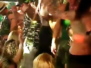 Lusty Partying With Wild Babes