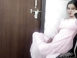 Cute Step Sister Ki Bra Khol Kar Jabar Dasti Land Daal Diya