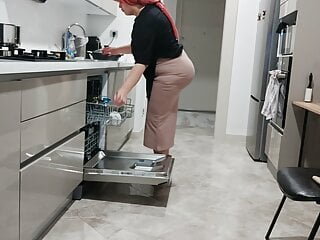 I Love Watching My Stepmother At Work