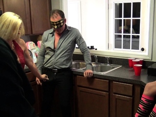 Swinger Housewives Eating Fat Cocks At Amateur Orgy