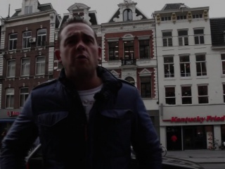 Euro Prozzie Tugs Cumshot